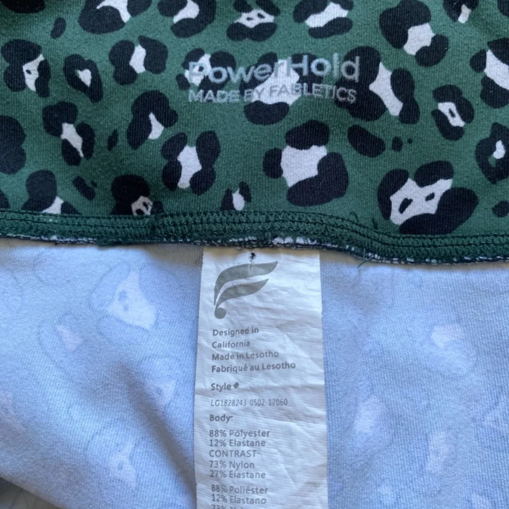 fabletics - Picture 3 of 3